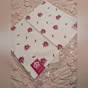 Royal Albert New Country Roses Placemats- Set of 4 Rare